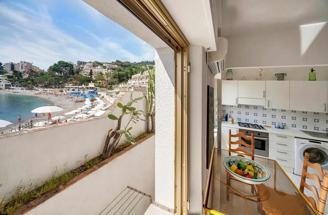 Residence Degli Agrumi Mare Taormina Italy